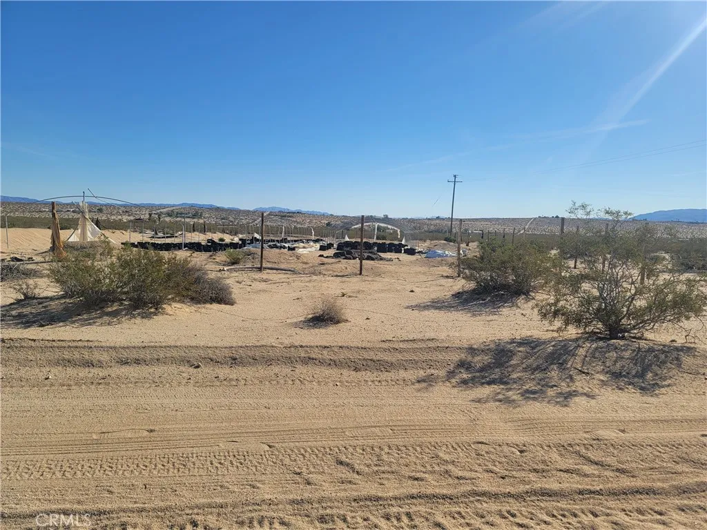 Additional image 21 of 2255 Shooting Star, 29 Palms, CA 92277