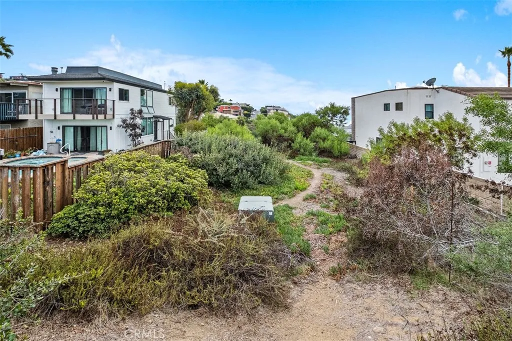 Additional image 10 of 1694 Del Mar Ave, Laguna Beach, CA 92651