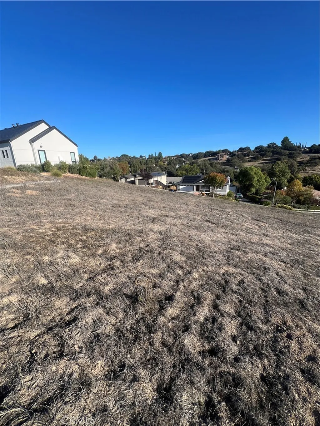 Property image for 304 Maplewood Court, Paso Robles, CA 93446