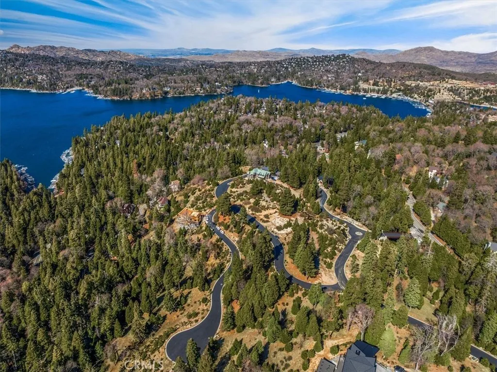 Additional image 8 of 109 Mill Pond Rd, Lake Arrowhead, CA 92352