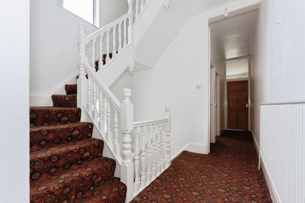 Additional image 4 of College Road, Moseley, Birmingham