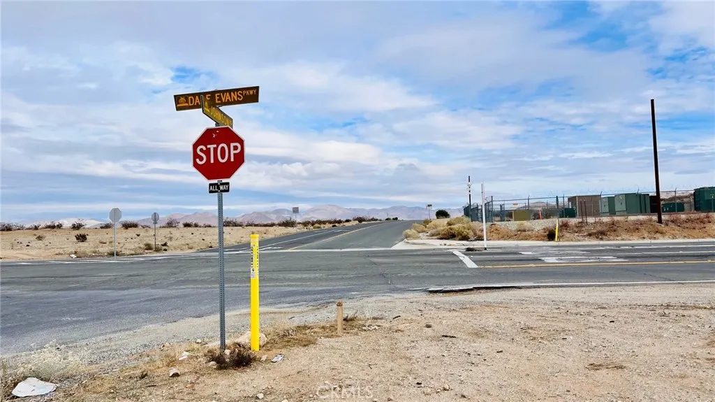 Additional image 11 of 47229227 Harris Lane, Apple Valley, CA 92307