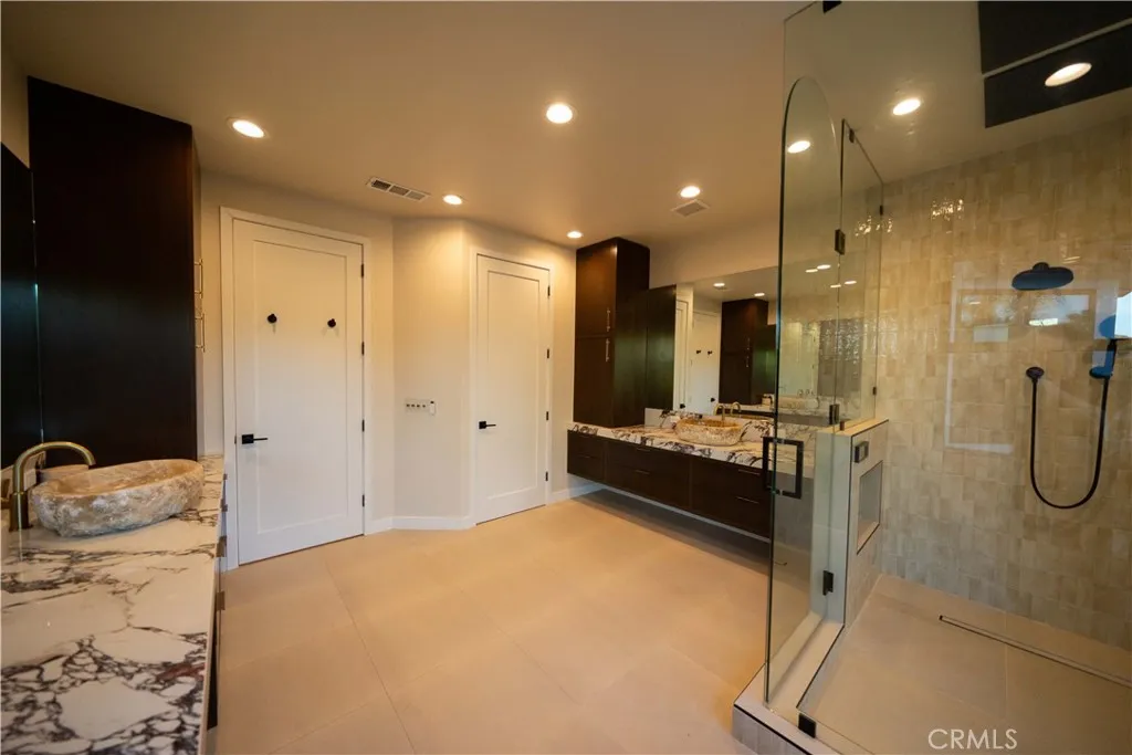 Additional image 130 of 17437 Oak Creek Court, Encino, CA 91316