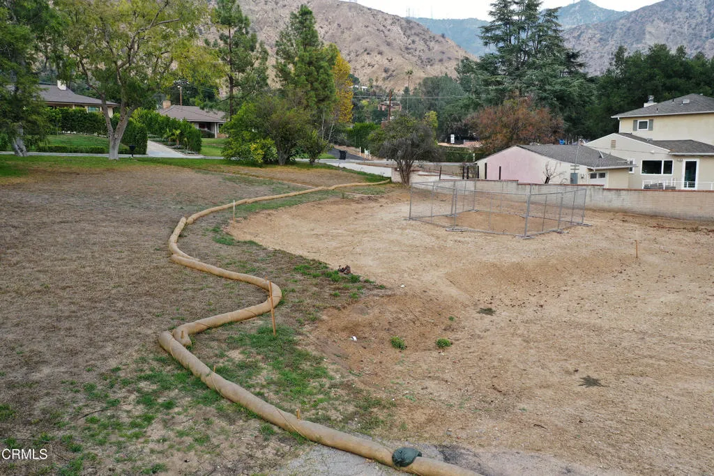 Additional image 16 of 1808 E Altadena Drive, Altadena, CA 91001