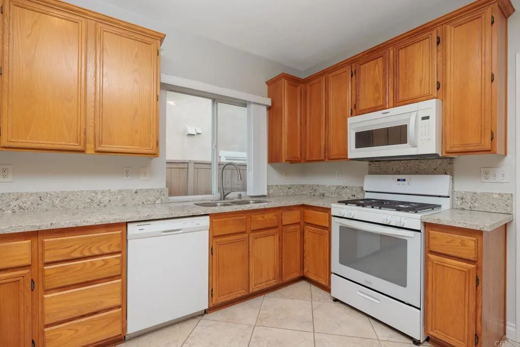 Additional image 13 of 4353 Saddlehorn Way, Oceanside, CA 92057