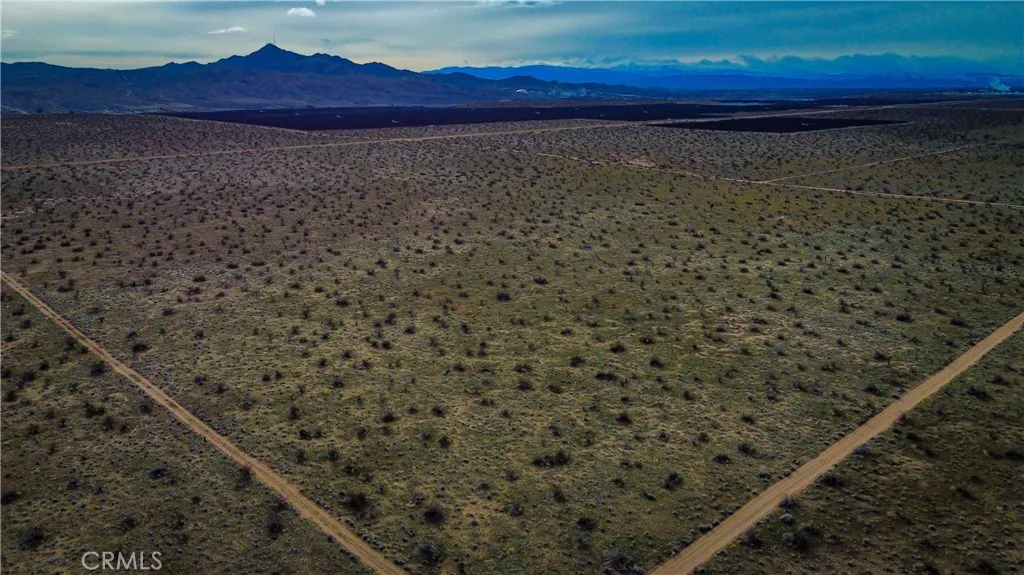 Additional image 8 of 749 Torosa/Topaz Road, Adelanto, CA 92301