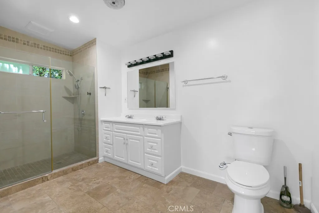 Additional image 34 of 5719 Beckford, Tarzana, CA 91356