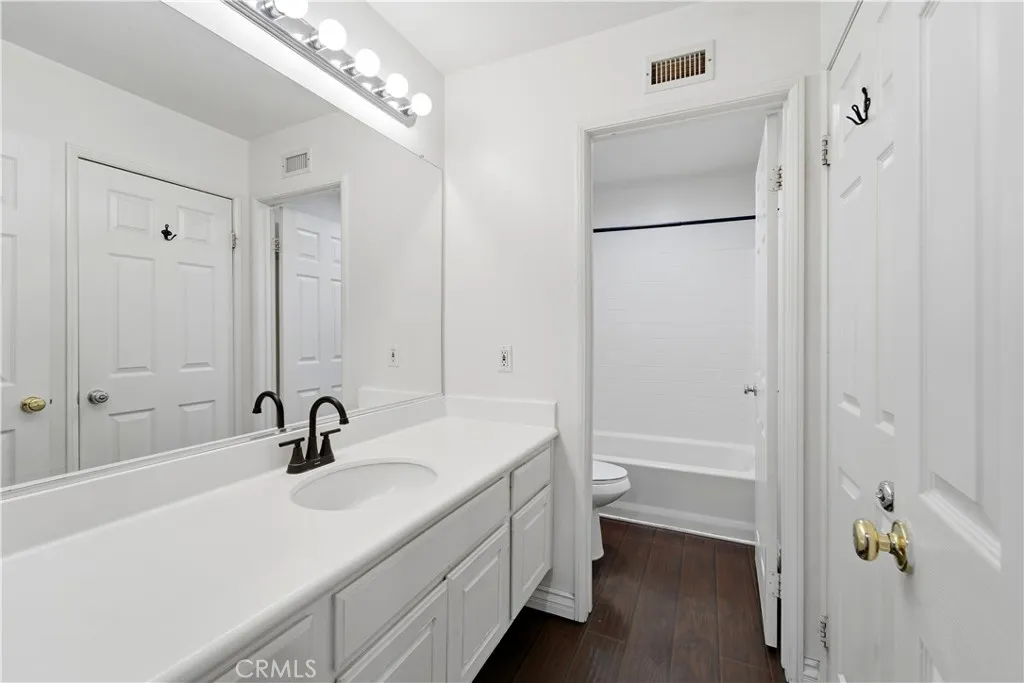 Additional image 35 of 20300 Candice Court, Canyon Country, CA 91351