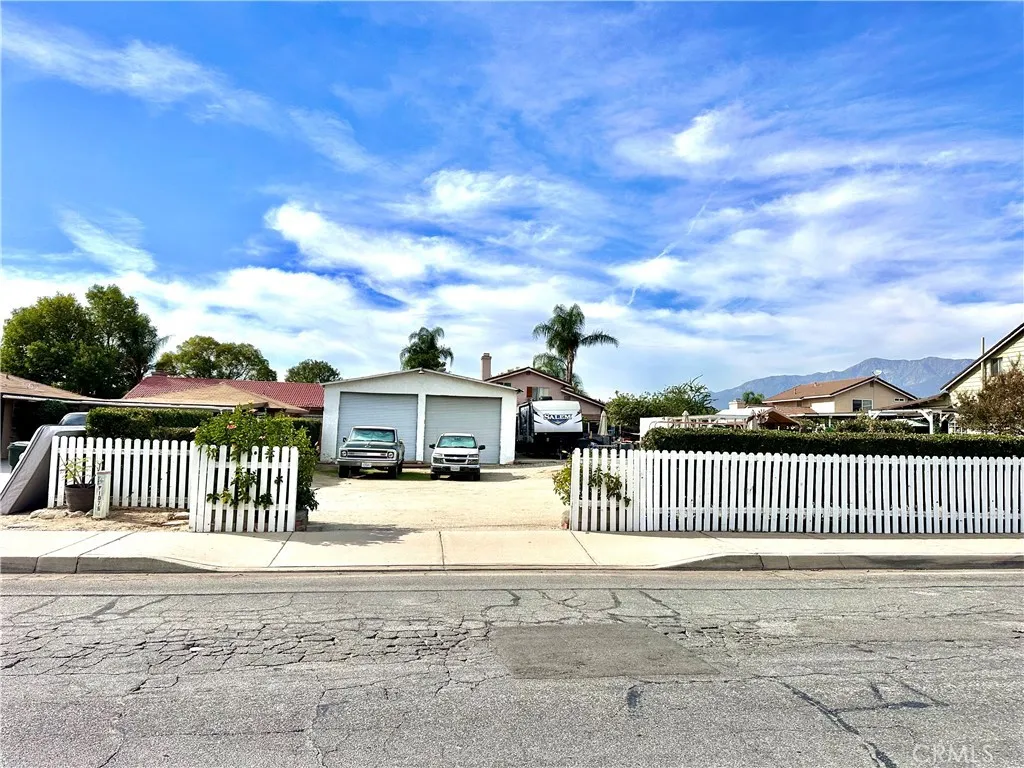 Additional image 9 of 1094 N Linden Ave, Rialto, CA 92376