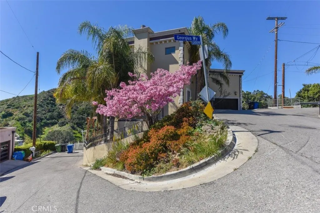 Additional image 30 of 2411 N Georgius Way, Los Angeles, CA 90068