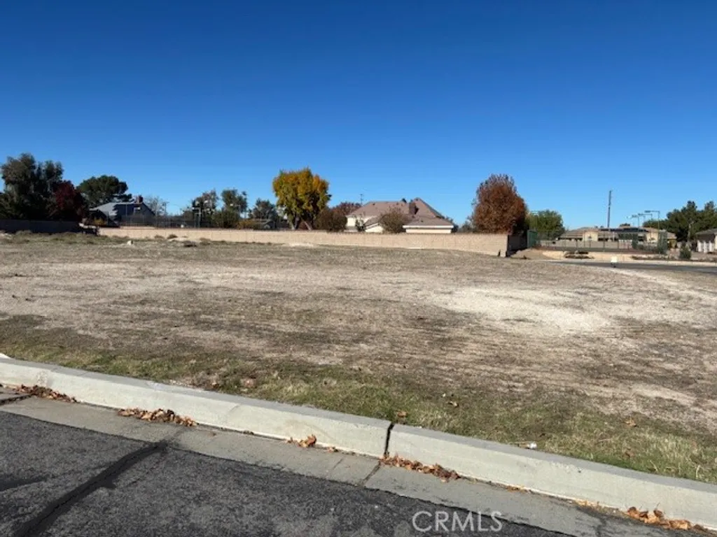Additional image 4 of Westfield drive, Lancaster, CA 93536