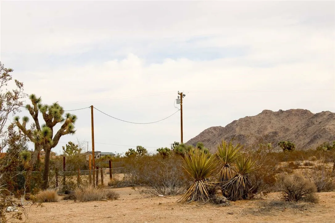 Additional image 31 of 45907 Anita Avenue, Yucca Valley, CA 92284