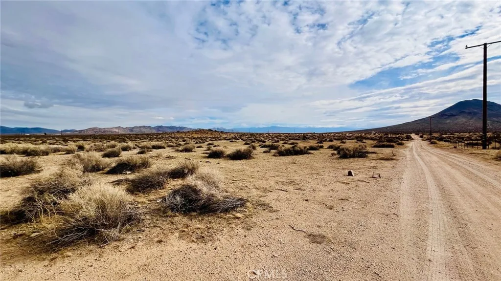 Additional image 48 of 47229227 Harris Lane, Apple Valley, CA 92307