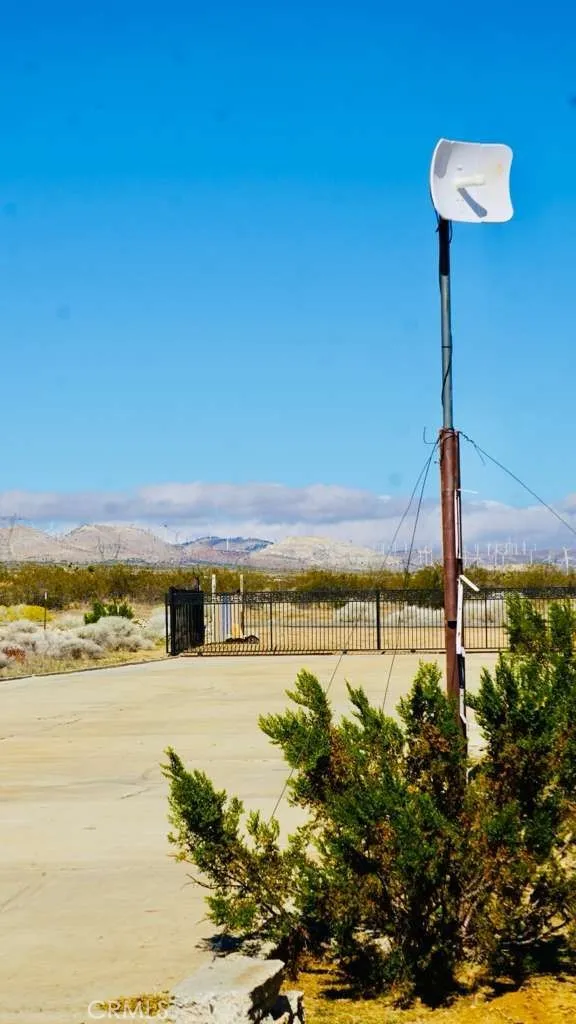 Additional image 28 of 10700 Backus Road, Rosamond, CA 93560