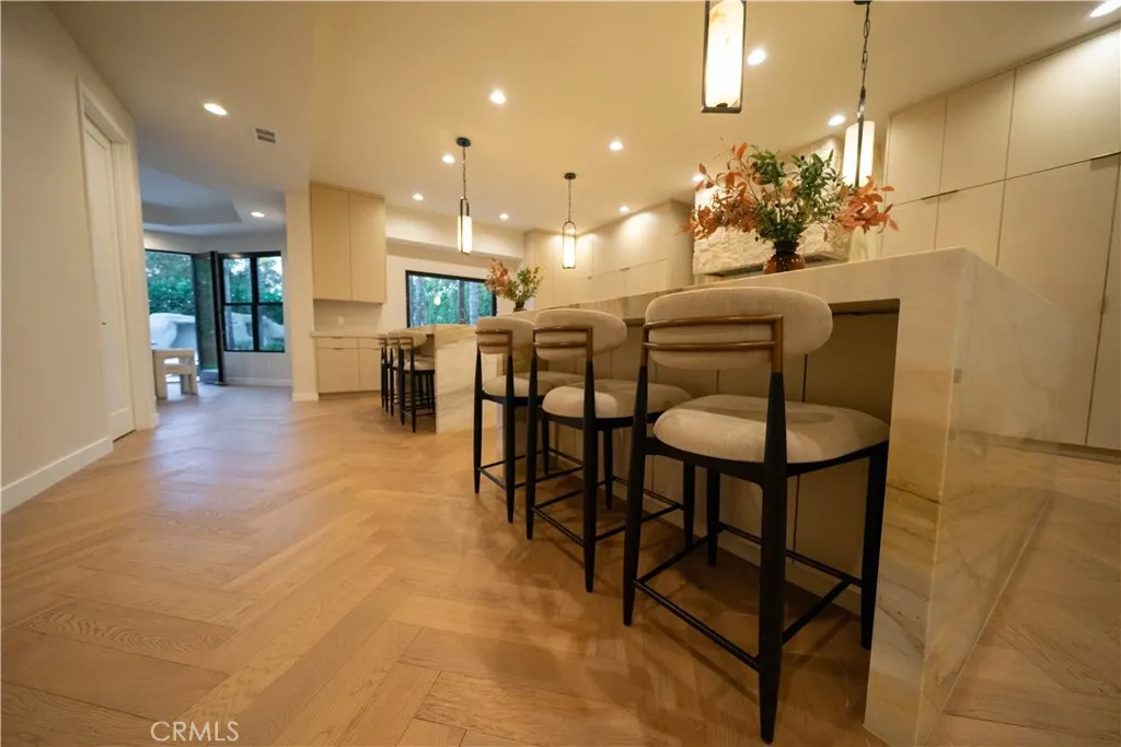 Additional image 35 of 17437 Oak Creek Court, Encino, CA 91316