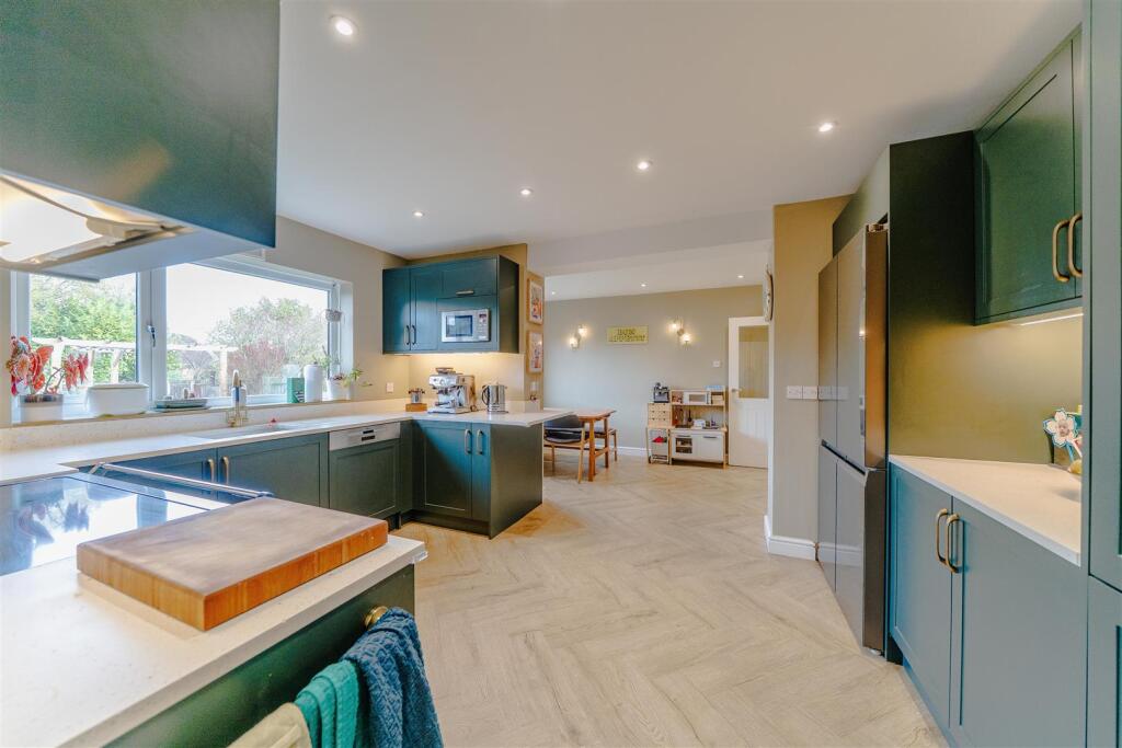 Additional image 41 of Chesterwood Road, Kings Heath, Birmingham