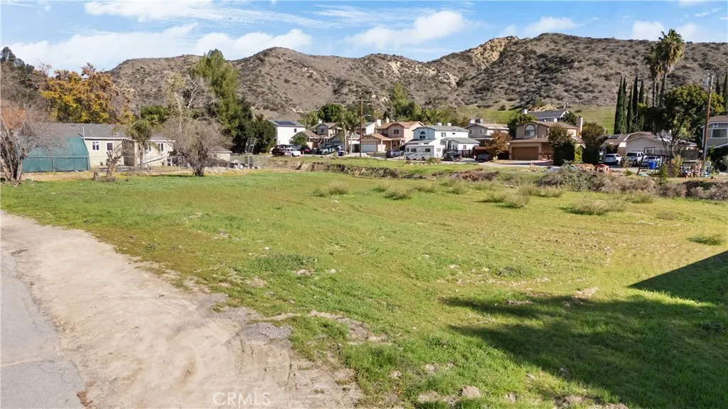 Additional image 17 of 2 Taft Ct, Val Verde, CA 91383