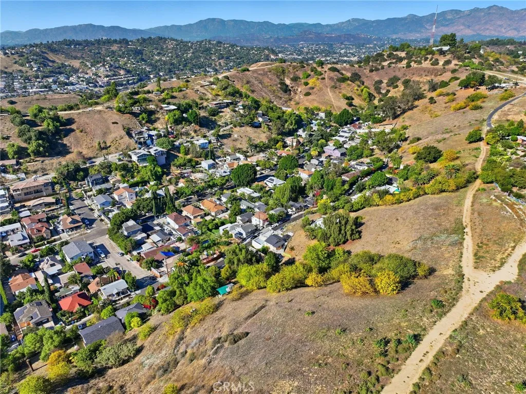 Additional image 10 of 2921 Thomas Street, Los Angeles, CA 90034