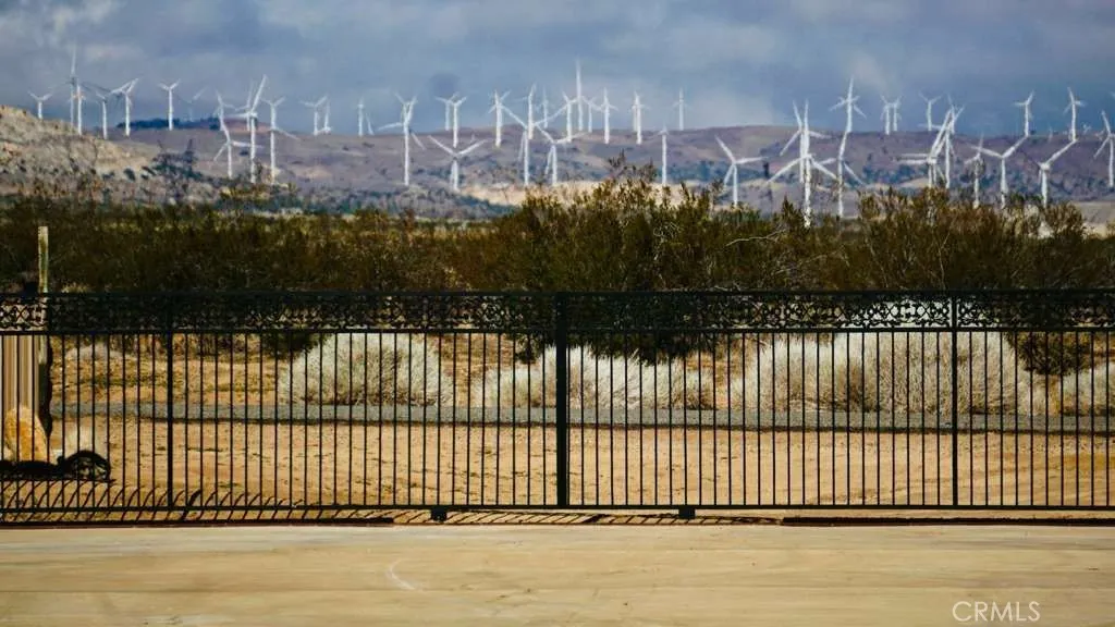 Additional image 26 of 10700 Backus Road, Rosamond, CA 93560