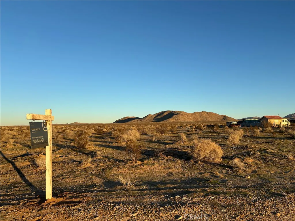 Additional image 19 of 1 Buffalo Trail, Helendale, CA 92342