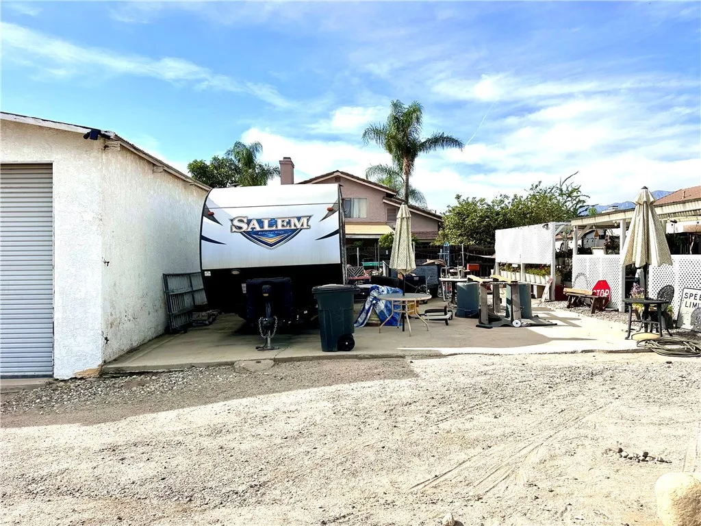 Additional image 6 of 1094 N Linden Ave, Rialto, CA 92376