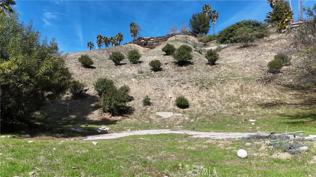 Additional image 5 of 20713 Collins Street, Woodland Hills, CA 91367