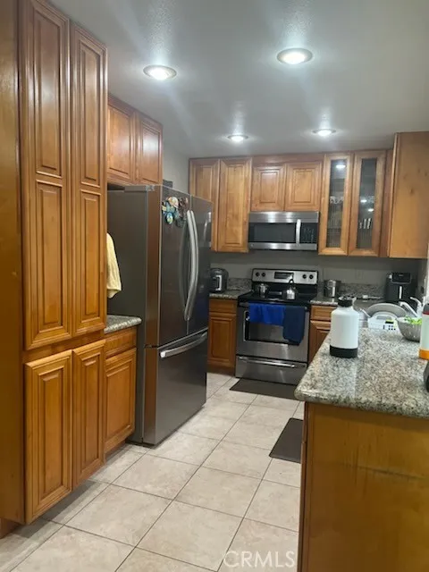 Additional image 9 of 1877 E Woodgate Dr, West Covina, CA 91792