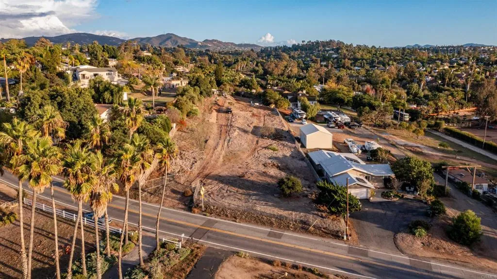 Additional image 86 of 291 Osborne Street, Vista, CA 92084