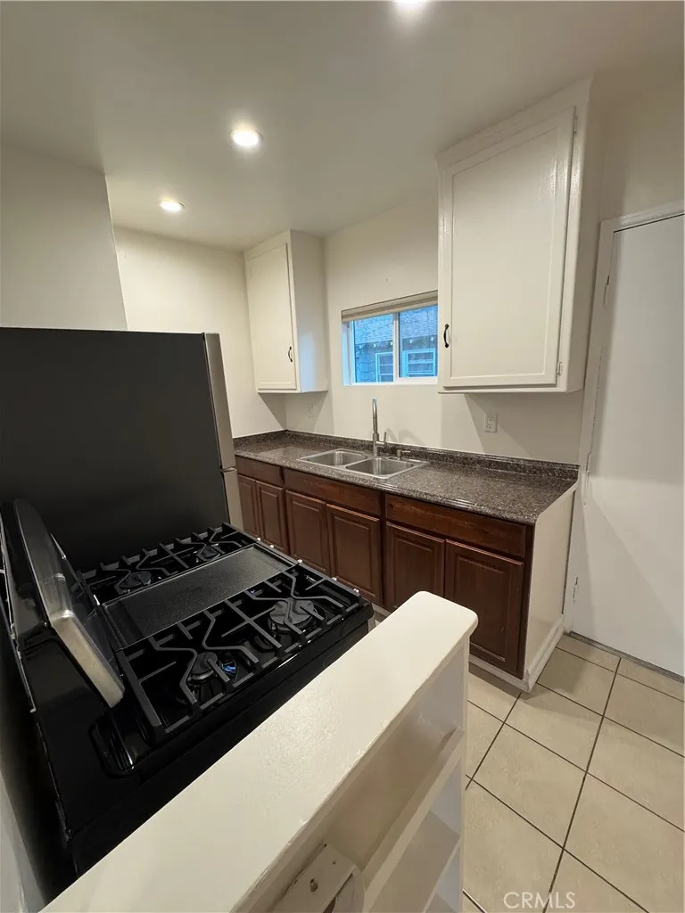 Additional image 17 of 2573 N. Lincoln Street, Burbank, CA 91504