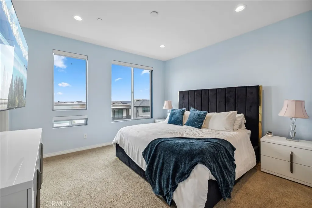 Additional image 41 of 160 Keeper, Irvine, CA 92618