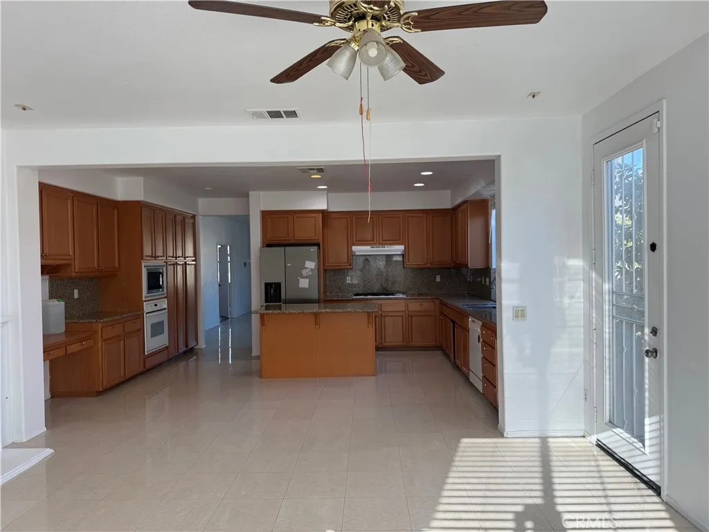 Additional image 8 of 1147 Glenwood Court, San Bernardino, CA 92407