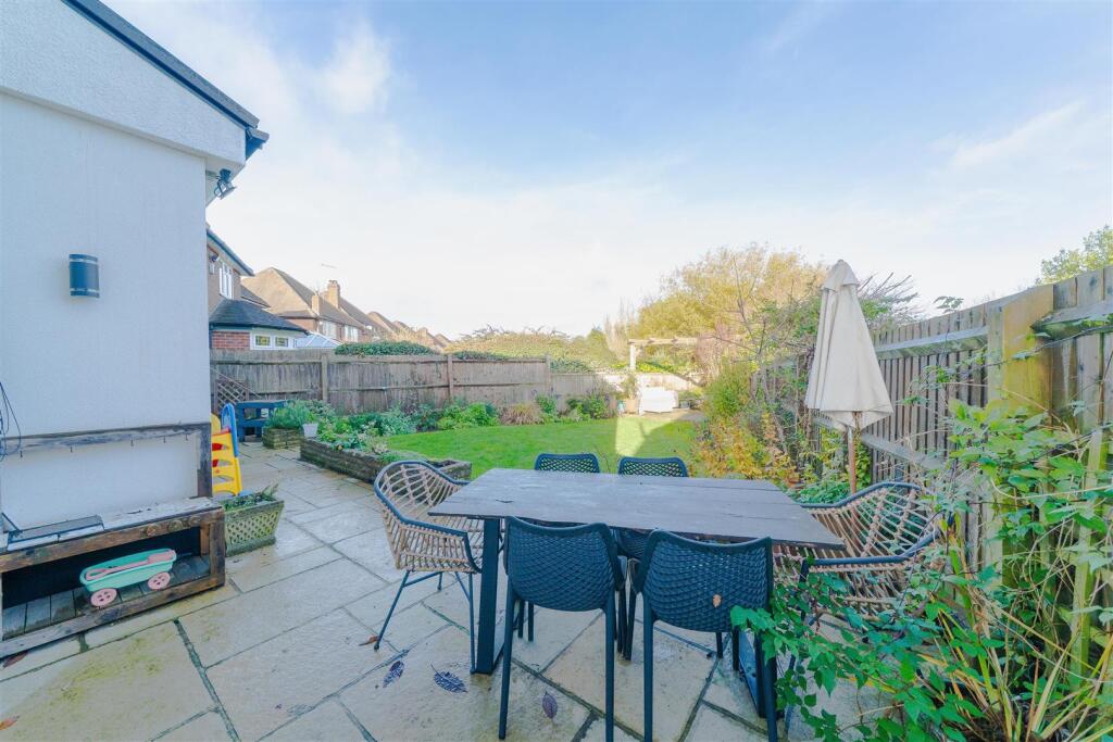 Additional image 33 of Chesterwood Road, Kings Heath, Birmingham