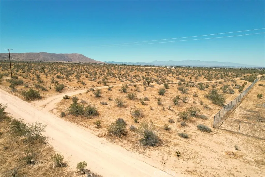 Additional image 35 of 38 Japatul Rd, Apple Valley, CA 92307