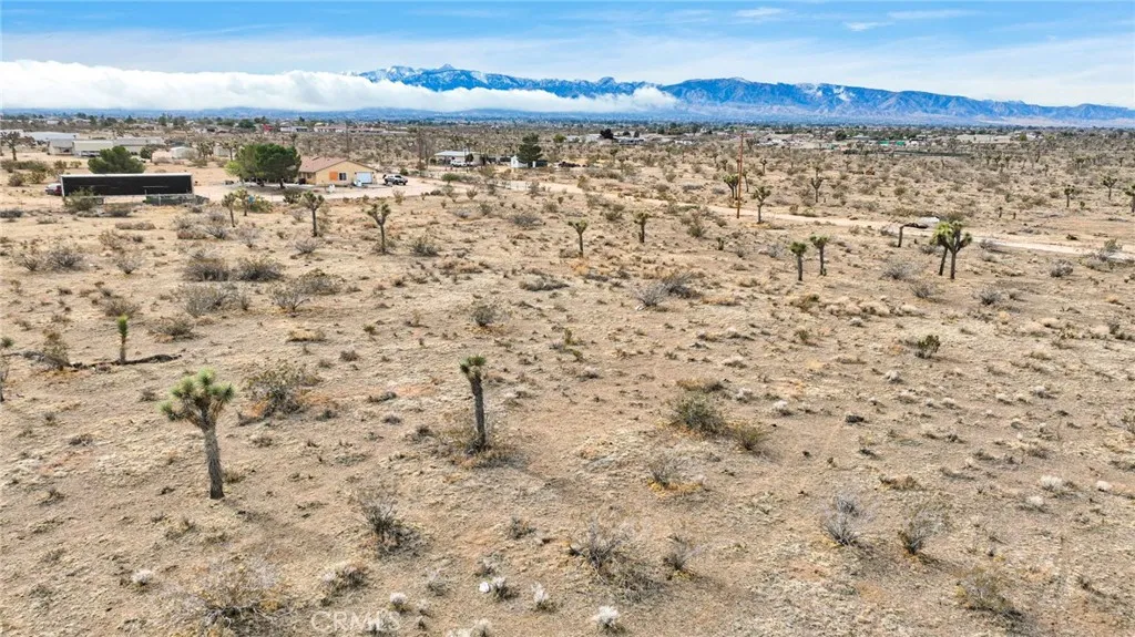 Additional image 18 of 12435 Acanthus Street, Phelan, CA 92371