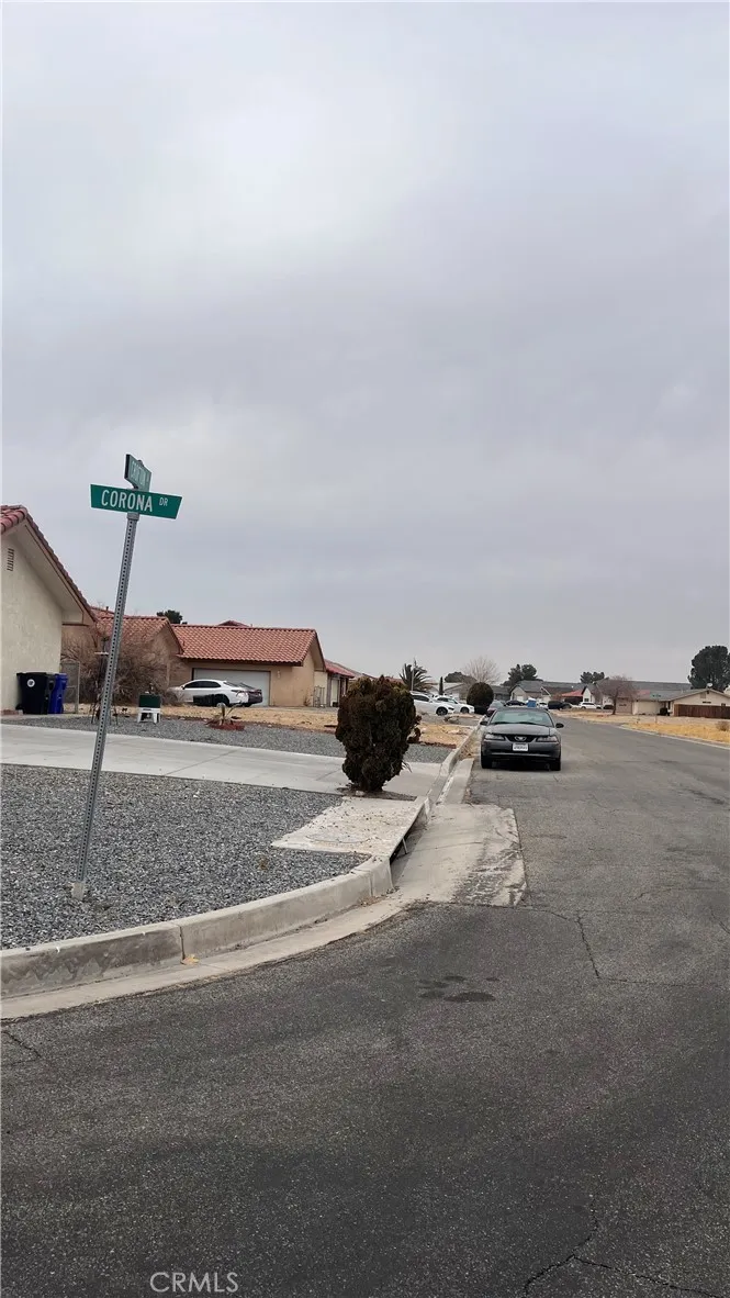 Additional image 16 of 26747 Corona Drive, Helendale, CA 92342