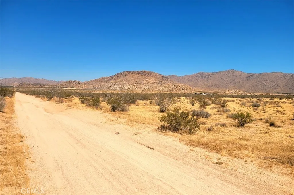 Additional image 11 of 38 Japatul Rd, Apple Valley, CA 92307