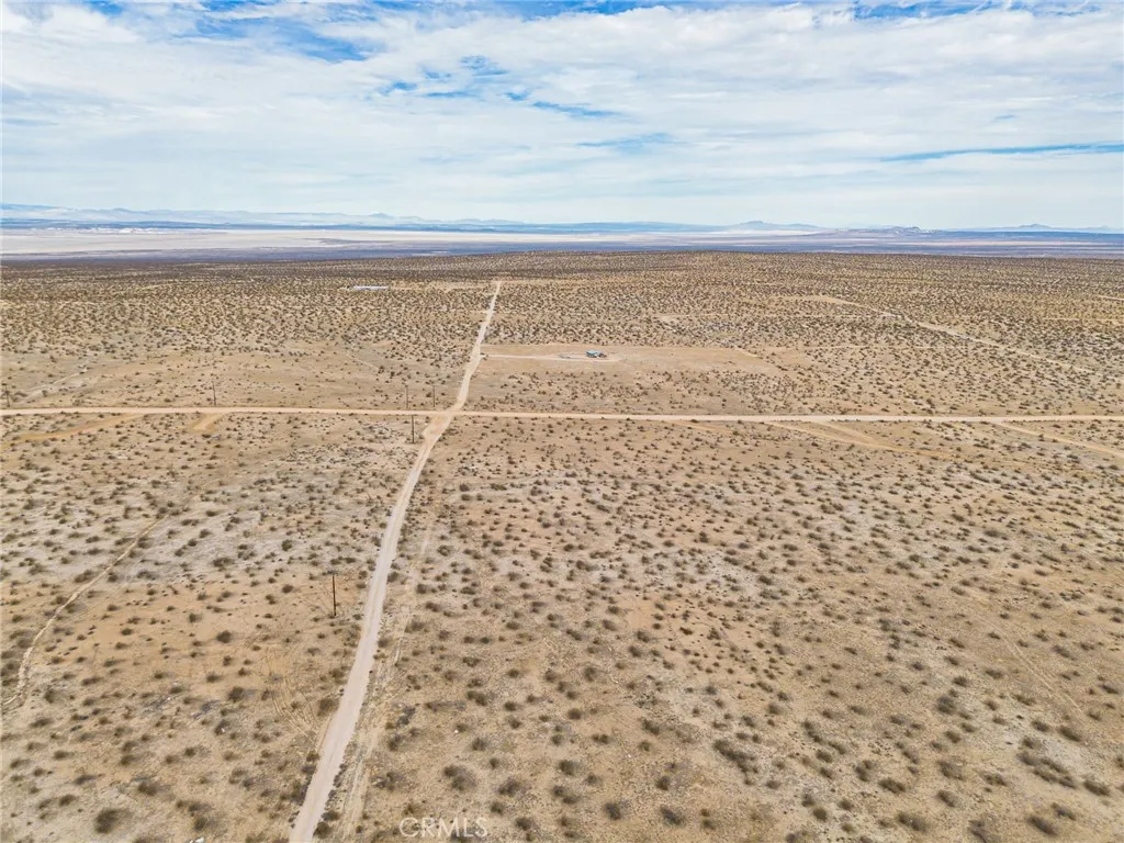 Additional image 5 of 45000 E 190th Street, Hi Vista, CA 93535