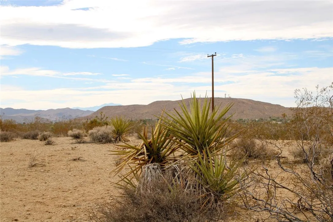 Additional image 27 of 45907 Anita Avenue, Yucca Valley, CA 92284