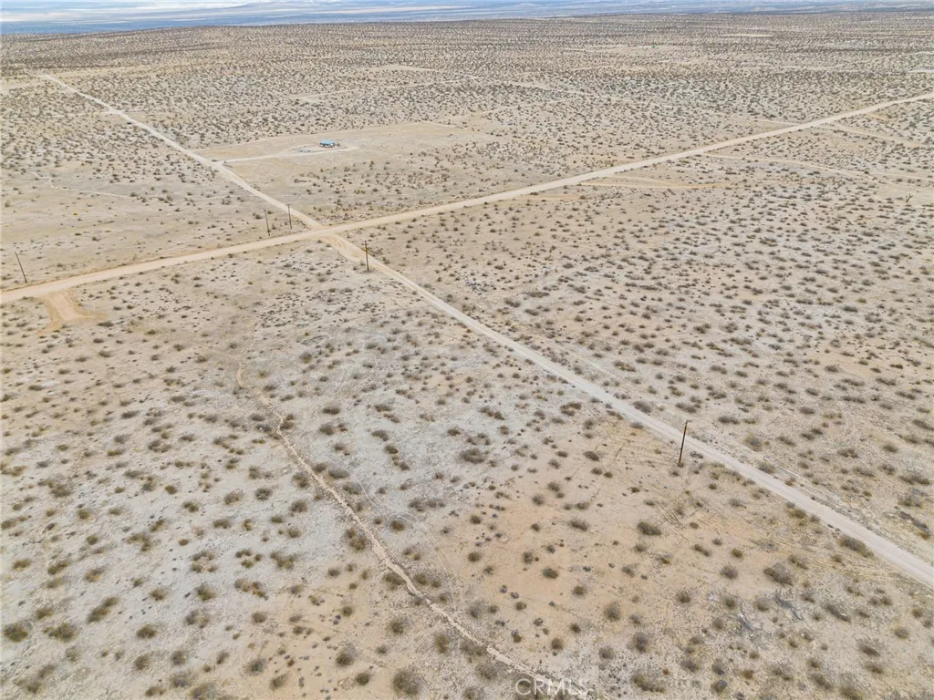 Additional image 7 of 45000 E 190th Street, Hi Vista, CA 93535