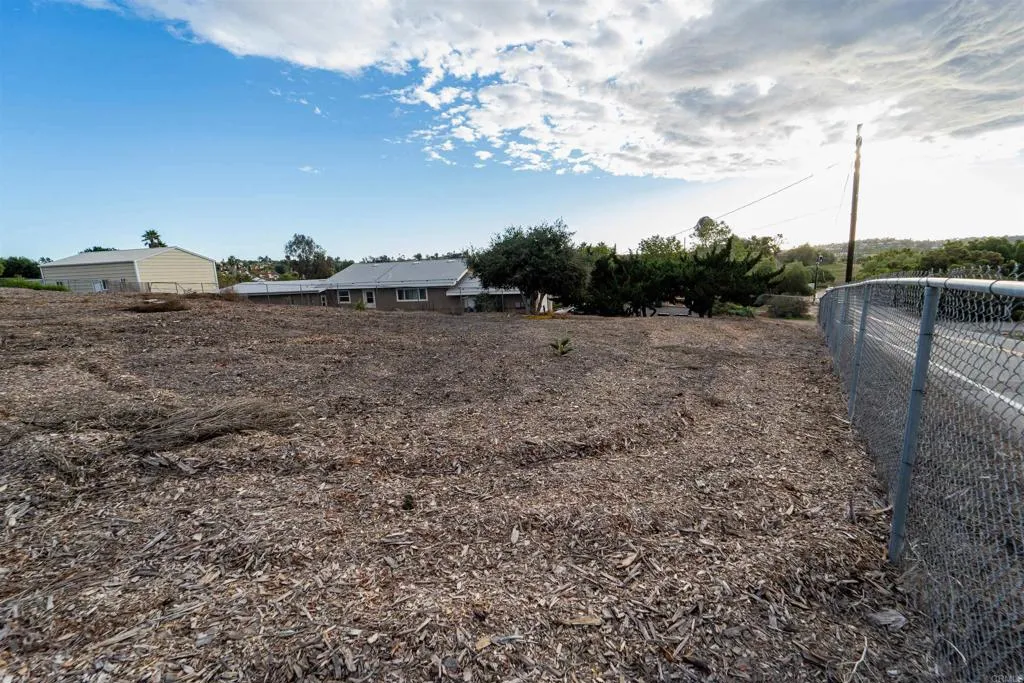 Additional image 64 of 291 Osborne Street, Vista, CA 92084