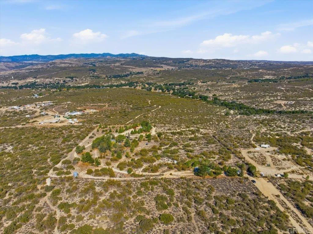 Additional image 16 of 1496 Vista De La Sierra, Boulevard, CA 91905