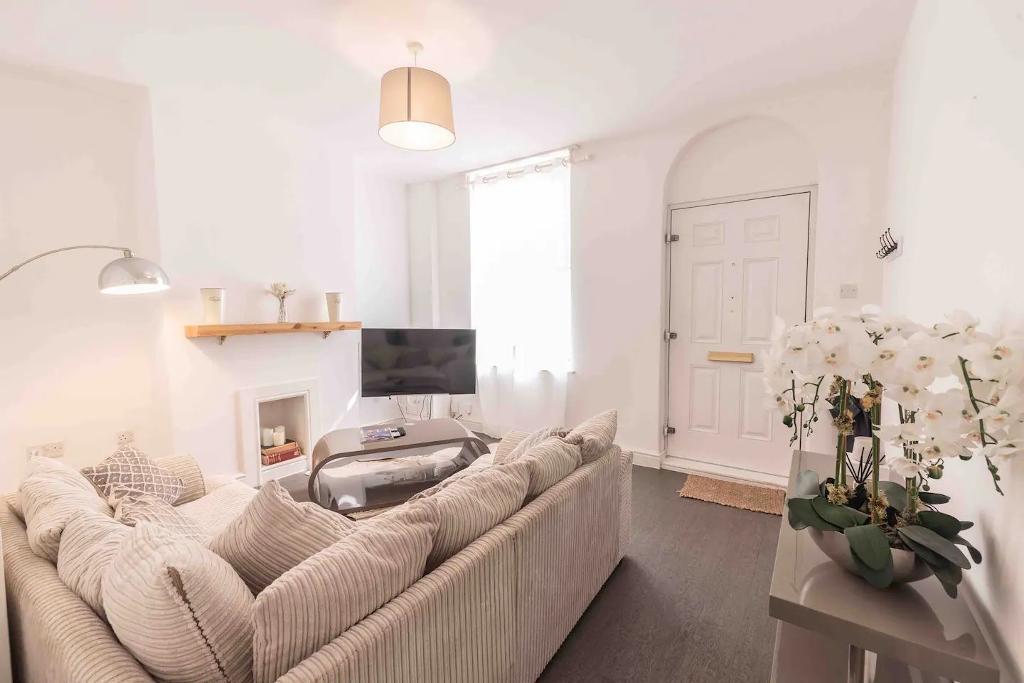 Additional image 4 of High Street, Harborne, Birmingham, West Midlands, B17 9QG