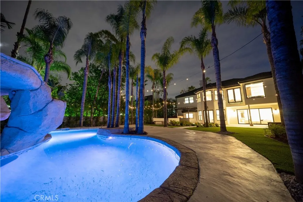 Additional image 86 of 17437 Oak Creek Court, Encino, CA 91316