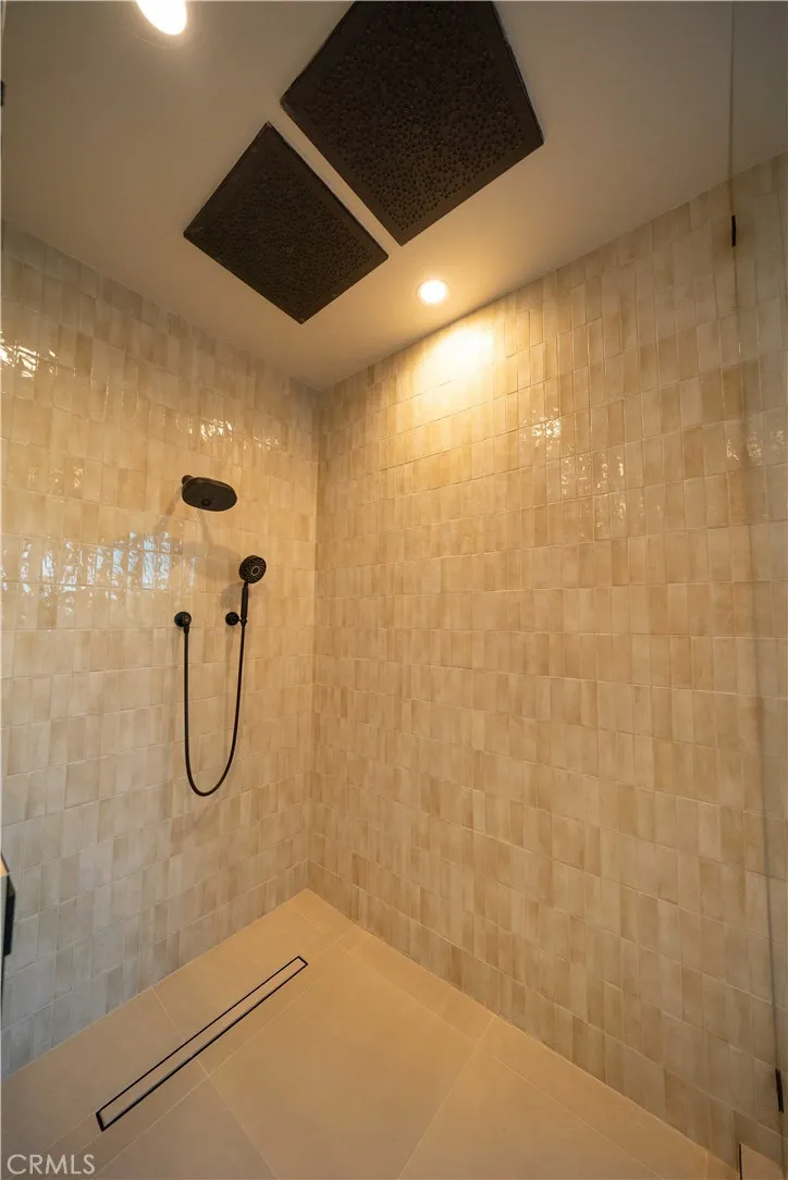 Additional image 131 of 17437 Oak Creek Court, Encino, CA 91316