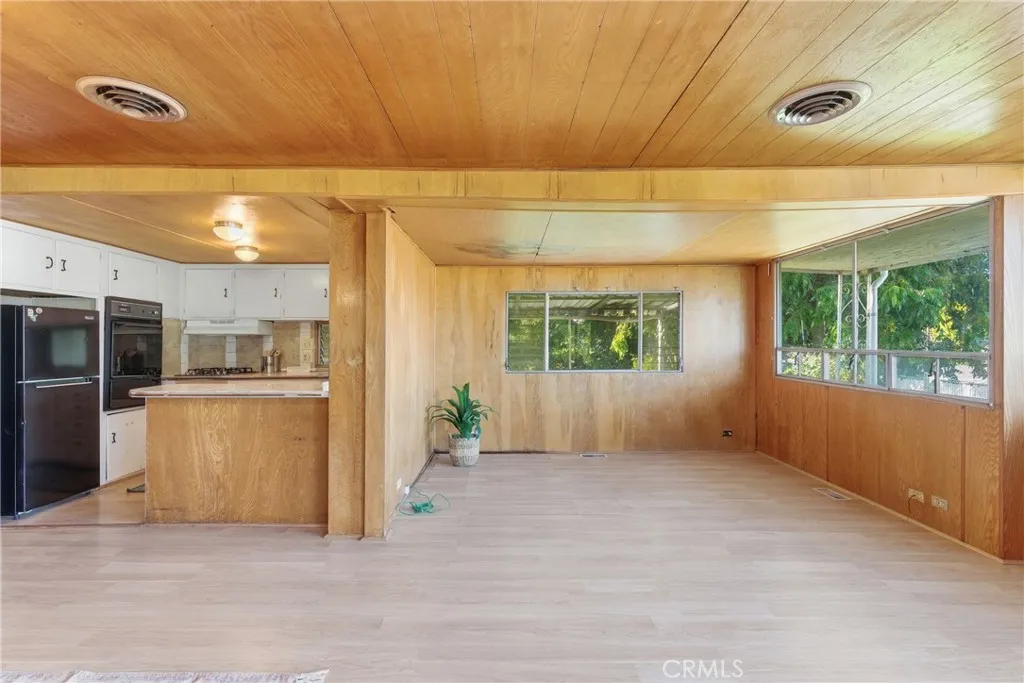 Additional image 44 of 220 Main St, Los Alamos, CA 93440