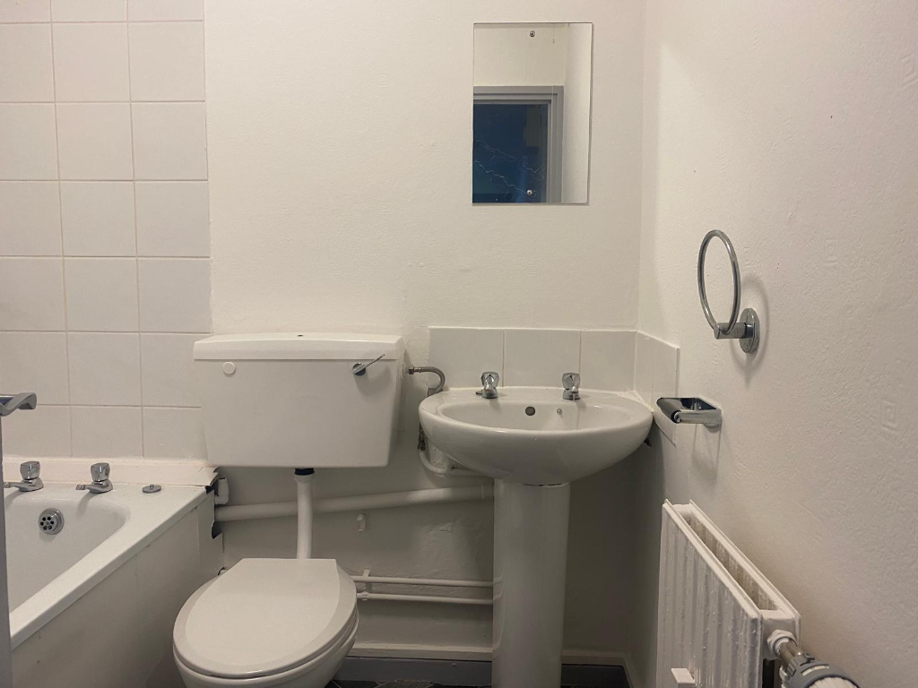 Additional image 4 of Browns Green, Birmingham, B20 1BG