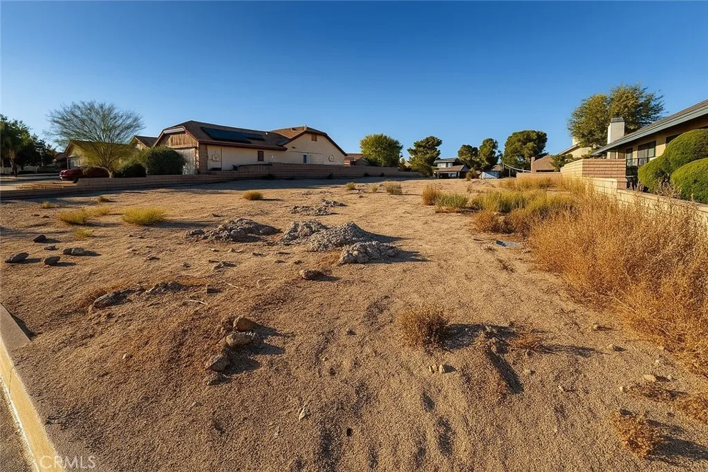 Additional image 13 of 15190 Wildflower Lane, Helendale, CA 92342