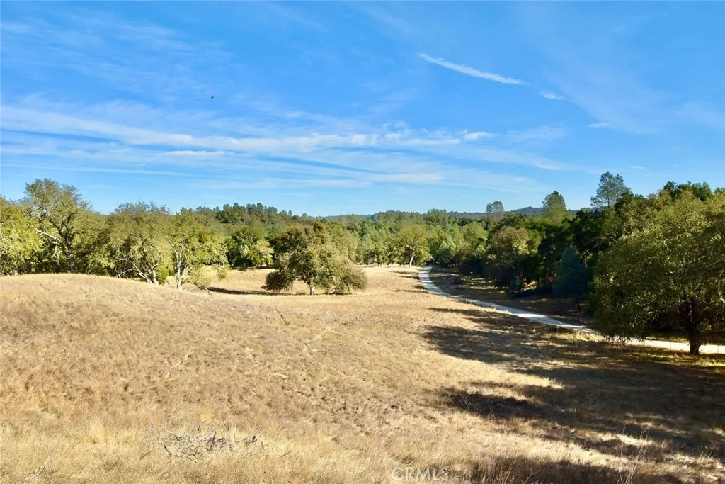 Additional image 2 of 47811 Sapaque Valley Rd, Bradley, CA 93426