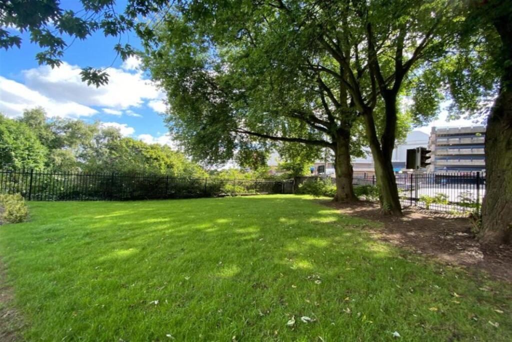 Additional image 20 of St. Vincent Street, B16