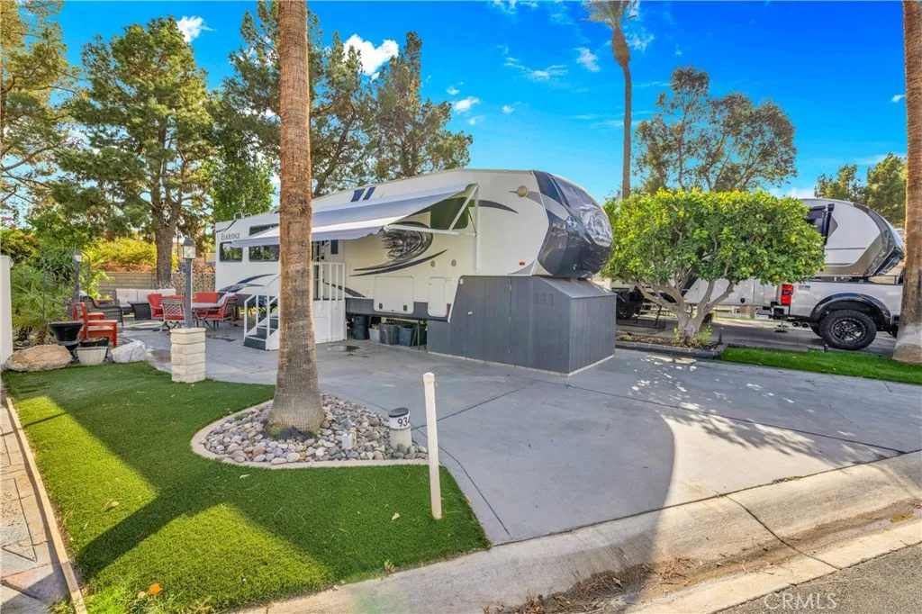 Additional image 3 of 69411 Ramon Road, Cathedral City, CA 92234